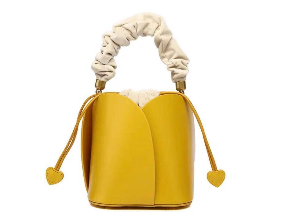 Anne | Leather Flower Bucket Bag